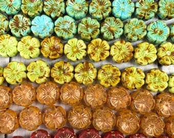Czech glass flower beads, boho floral beads for jewelry, Hawaii flower glass beads, hibiscus flower necklace beads for crafts, 14mm, 10 pcs