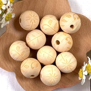 Engraved wood beads with flower and leaves, 19mm large hole unfinished beads for DIY garland and tassels, floral print diffuser beads, 10 pc