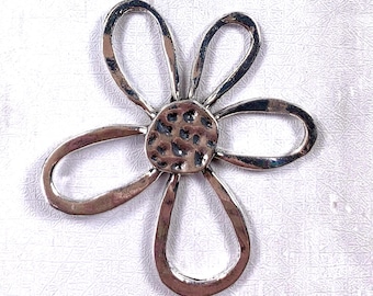 Alloy flower pendant, oversized metal flower charm, link findings for sun catchers, car or bag charms, jumbo charm for jewelry, 45x55mm, 5pc