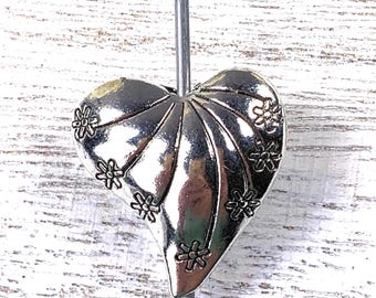 5 puffy heart beads with floral design, 24x10mm alloy focal beads for jewelry making, double-sided large 1.9mm hole metal center beads