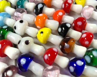 Glass mushroom beads in assorted colors, toadstool cottagecore lampwork bead, DIY boho mushroom jewelry and crafts, 15.5x12mm, 20 beads