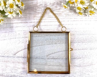 Square hanging ornament frame, mini gold brass frame for pressed flowers, 3.1x3.1" floating frame w/ chain for multimedia art, vintage style
