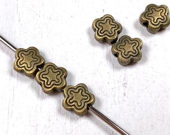 50 bronze flower beads, 5 petal floral spacer beads for jewelry, small antique bronze alloy beads,  6.7mm with 1.4mm hole (M0328/7)