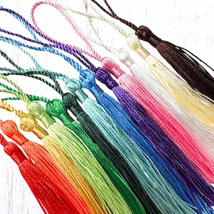 10 tassels with loop, approx. 4.9" total length (tassel ~3.1") color options available, embellishments for bookmarks and more