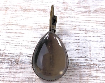 Earring blanks, 10 sets teardrop trays with glass cabochons, lever-back antique bronze drop earrings, brass hardware, makes 5 pair