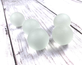 White sea glass style marbles, 5pcs, +/-24mm cultured sea glass orbs for coastal decor, games, jewelery, vase filler (I0259)