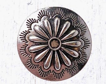 Metal flower concho buttons, 5 pcs, 28.5mm antique silver round with flower, shank button for leather jewelry, sewing (M0324/1)