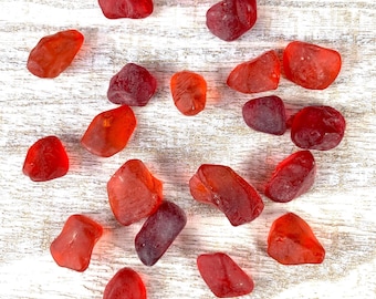Red sea glass stones, 20 pcs small 10-20 mm irregular frosted glass nuggets, cultured sea glass for crafts, multimedia art, CLOSEOUT
