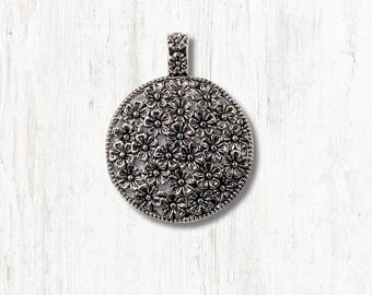 2 floral medallion pendants, large 58x45mm antique silver alloy embossed flower pendants for jewelry, bag charms, keychains, and wind chimes