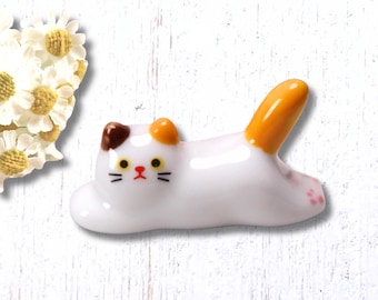Kitty paintbrush rest, ceramic cat calligraphy pen or chopsticks holder 2.25x1.25x.75", cute gift for artist or calligrapher (K0284)