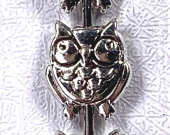 Metal owl spacer beads, tiny bird beads for bracelets, animal shaped alloy beads for jewelry, antique silver 10x9 mm, 1.5mm hole, 20 pcs