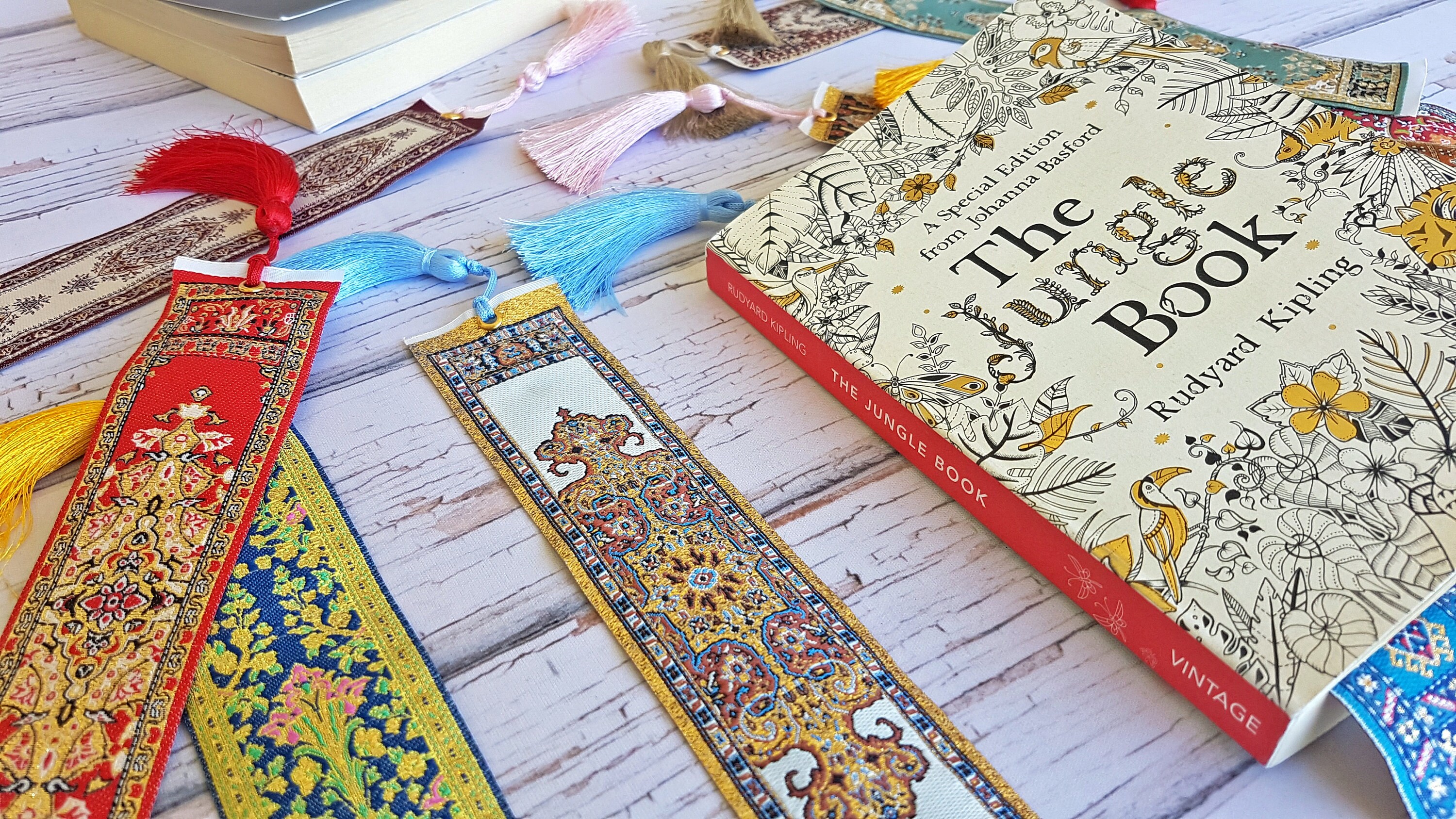 Woven Rug Bookmark Bookmark Set Bookmarks With Tassel Small Etsy