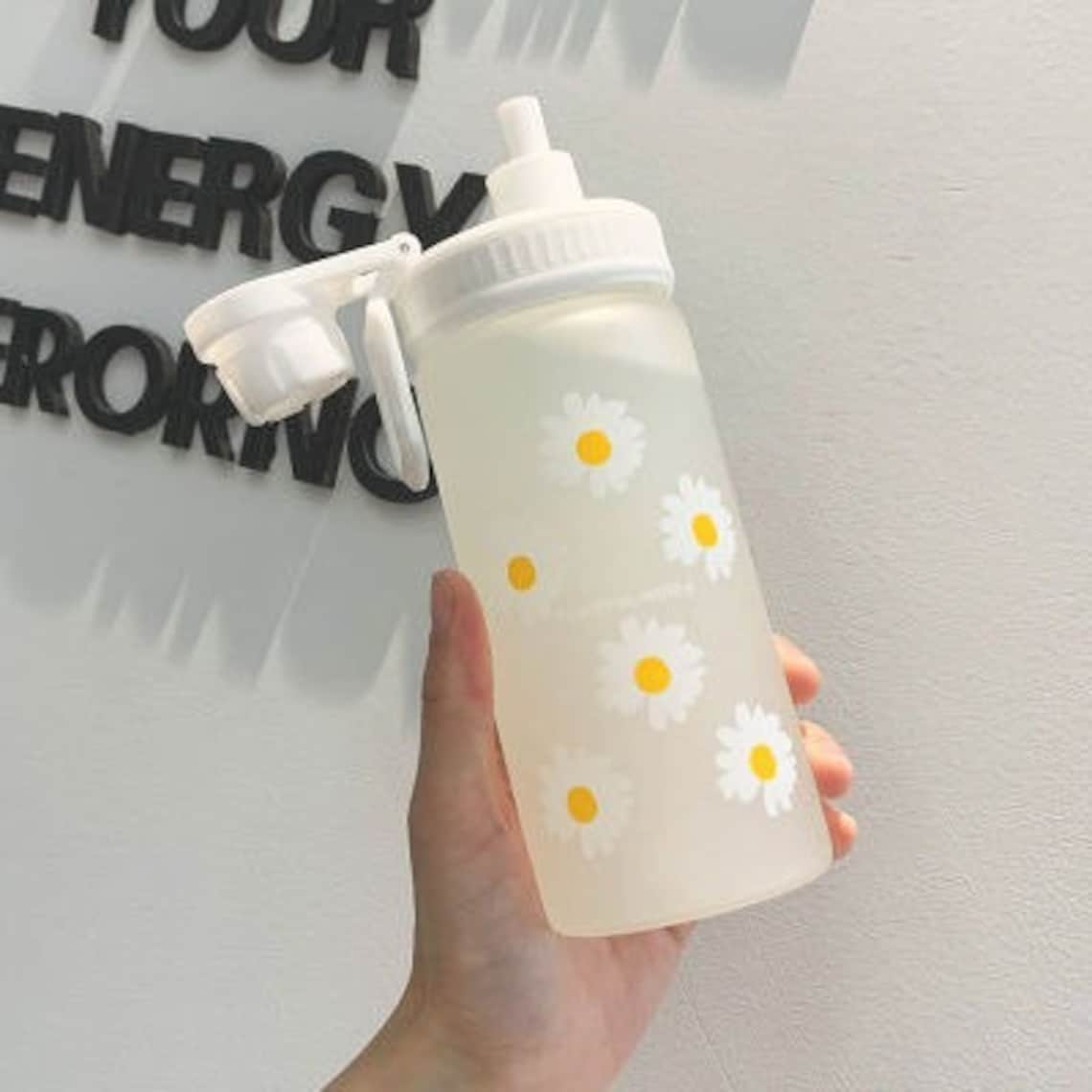 500ml Plastic Water Bottle Daisy Flower Frosted Water Bottle Etsy