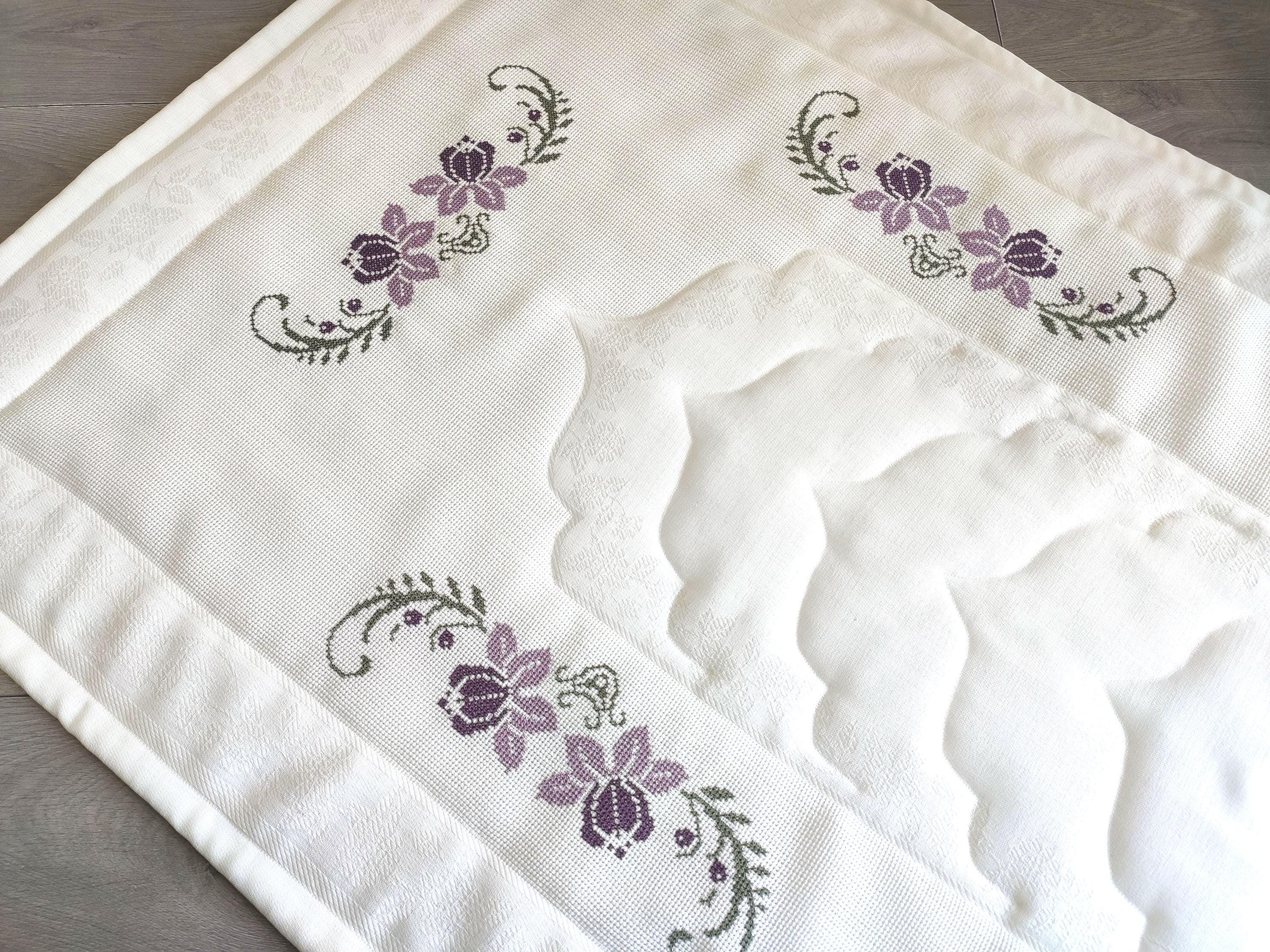 Cross-stitch Flower Embroidered Prayer Rugs, Lightly Padded Mat, Muslim ...