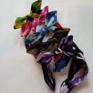 Bow headbands, Camo prints, girls-adult, pointed bow headbands, Camo bow headbands, Camo lover, Camo lover gift, retro gift, fun camo hair