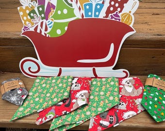 Pet bandanas, Holiday pet attire