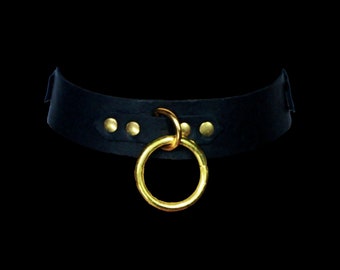 Simple Black Collar