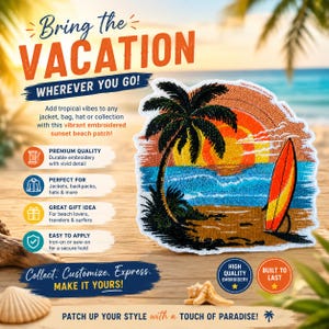 Puede incluir: Un parche bordado que muestra una escena de playa tropical con una palmera negra, un atardecer naranja y amarillo brillante, olas azules y una tabla de surf roja y amarilla sobre la arena. El parche tiene un borde blanco y costuras detalladas.