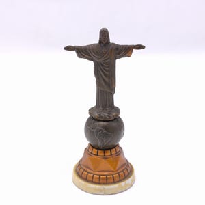 Vintage Christus der Erlöser Statue auf Globus Religiöse Figur Sacred Heart
