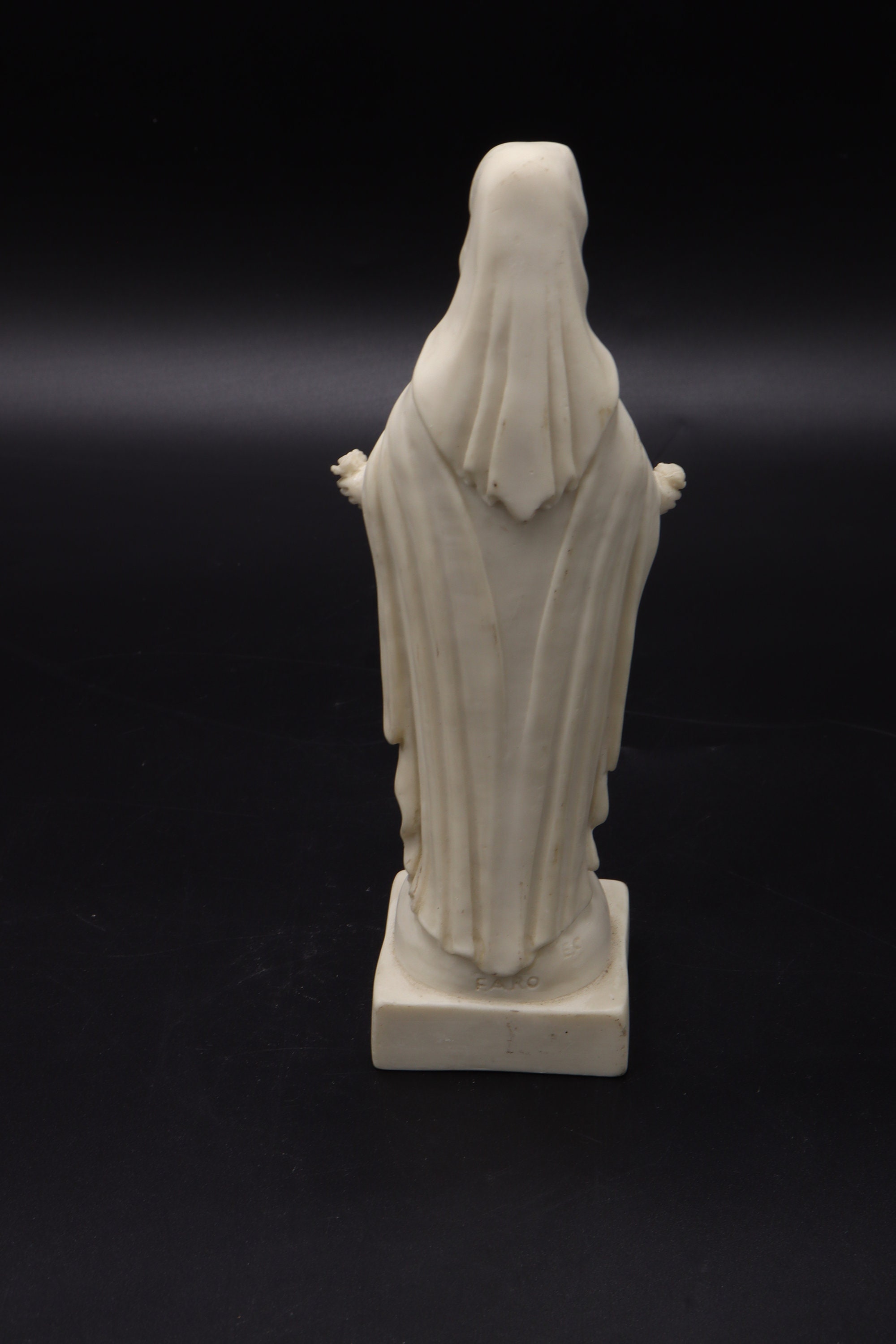MADONNA DELLE ROSE Statue Virgin Mary Resin Faro Vintage Italy