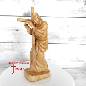 Jesus trägt Olivenholz mit Zertifikat Geschenk Handgemachtes Kreuz Jerusalem geschnitzt aus Olivenholz im Heiligen Land