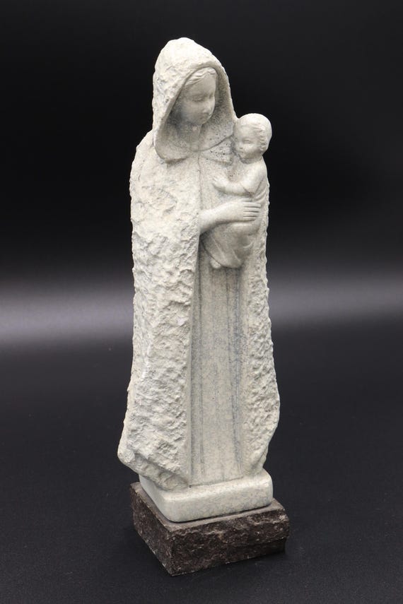 ミッドセンチュリーの石膏像、聖母マリアと幼子イエス、母と子、花崗岩