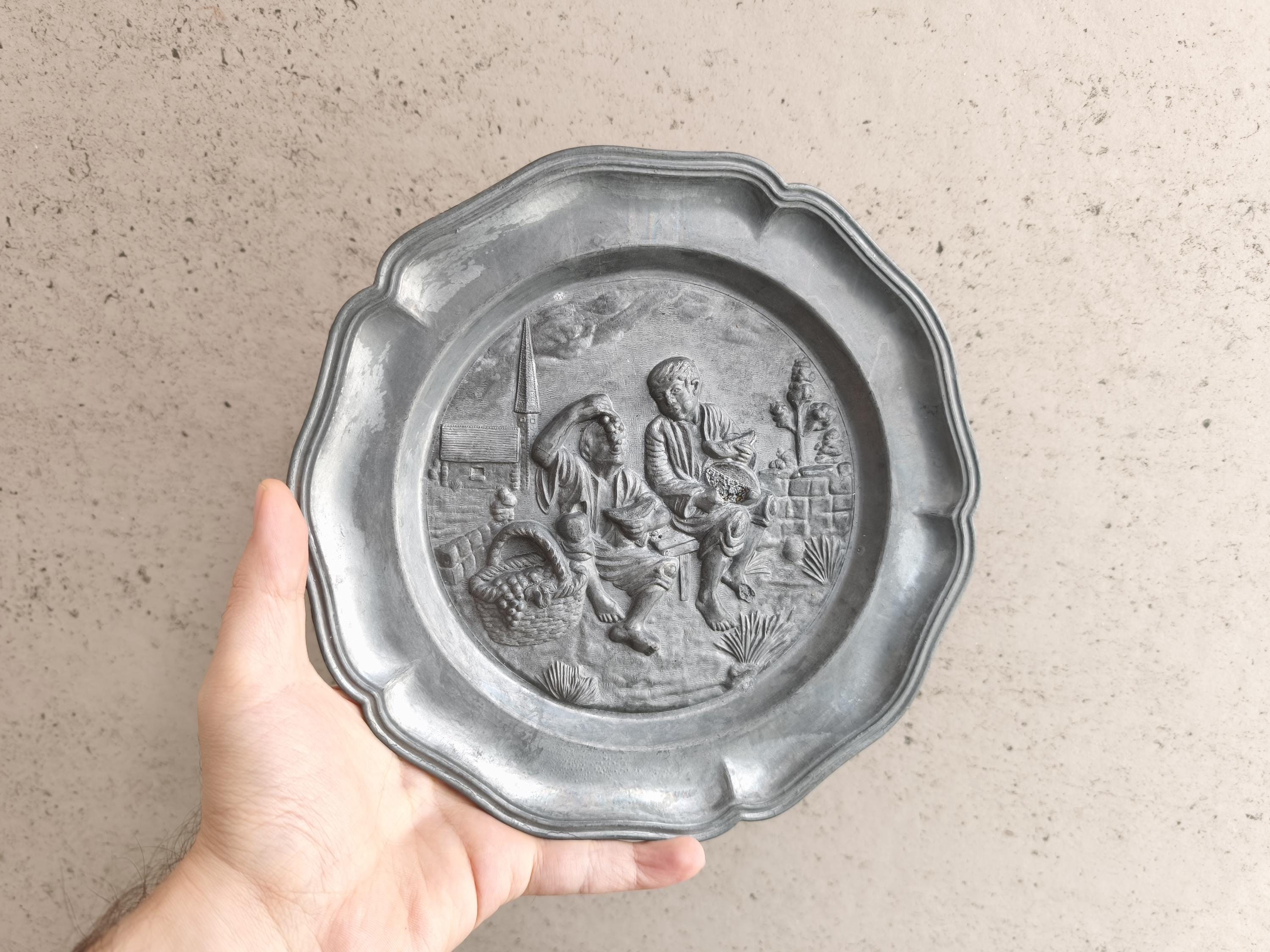 アンティーク スカラップエッジ プレート ヨーロッパ ピューター(錫)製 アンティーク スカラップエッジ プレート ヨーロッパ ピューター