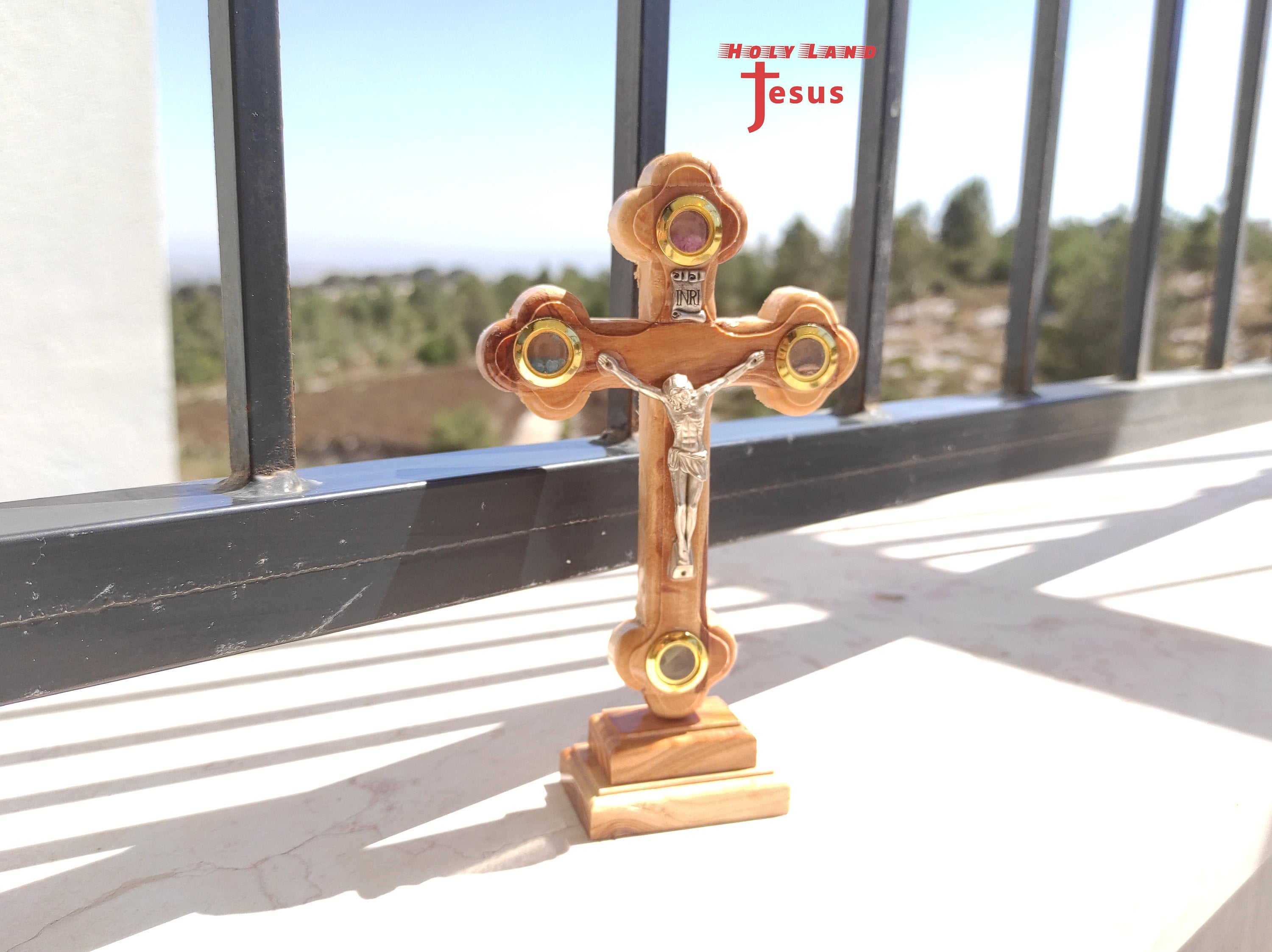 オリーブウッドクロス十字架像†ハンドメイド、鑑定書付き、聖地