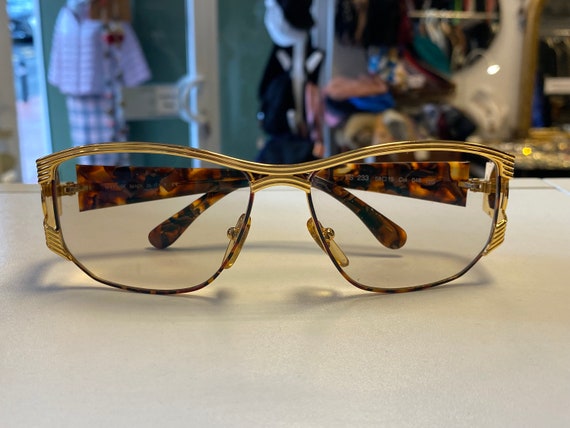 100 % Authentic Fendi vintage sunglasses! - image 9