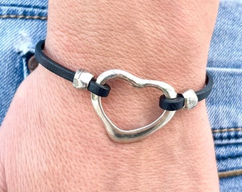 Silver and leather woman bracelet, o-ring bracelet , KOR W MODEL, different colors, Italian leather, for women, mothers, handmade jewelry