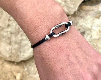 Silver and leather woman bracelet, o-ring bracelet , OVAL R MODEL, different colors, Italian leather, for women, mothers, handmade jewelry
