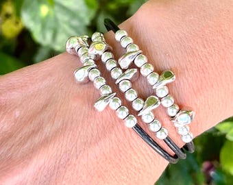 Semi-rigid bracelet in leather and silver, model CARLA, UNISEX, Handmade jewelry, for women, friends, original by obbvius