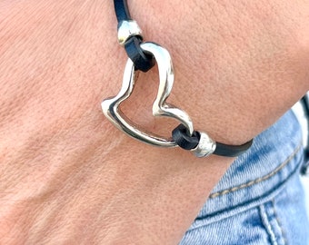 Silver and leather woman bracelet, o-ring bracelet , KOR W MODEL, different colors, Italian leather, for women, mothers, handmade jewelry