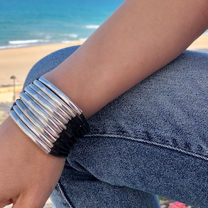Bracelet in silver and leather, different colors, women&#39;s leather bracelet with 10 strips Spanish leather, MILAN MODEL, handmade jewelry
