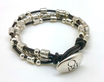 Bracelet in silver and leather, UNISEX, boho bracelet, Spanish leather, PRAGA MODEL, handmade jewelry