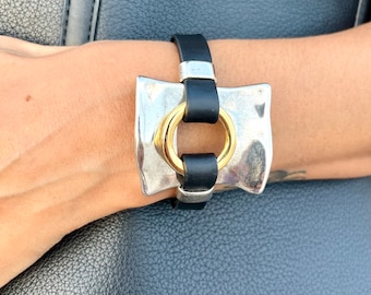 Damesarmband van zilver en leer, manchetarmband, MODEL ORES CM, verschillende leerkleuren, voor vrouwen, handgemaakte sieraden