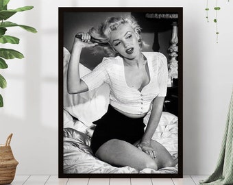 Marilyn Monroe Famous Movie Actress Print Black and White Retro Vintage Classic Fashion Photography Canvas Framed Printed Wall Art Trendy