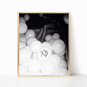 The Weeknd House of Balloons Music Poster XO Print Retro Black and White Vintage Celebrity Grunge Party Photography Canvas Framed Wall Art