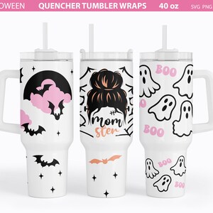 K&ouml;nnte beinhalten: Drei 40-Unzen-Becherdesigns mit einer Schwarzwei&szlig;illustration einer Frau mit einem unordentlichen Dutt, einer rosa Wolke mit Flederm&auml;usen und Geistern mit dem Wort "BOO" in Rosa.