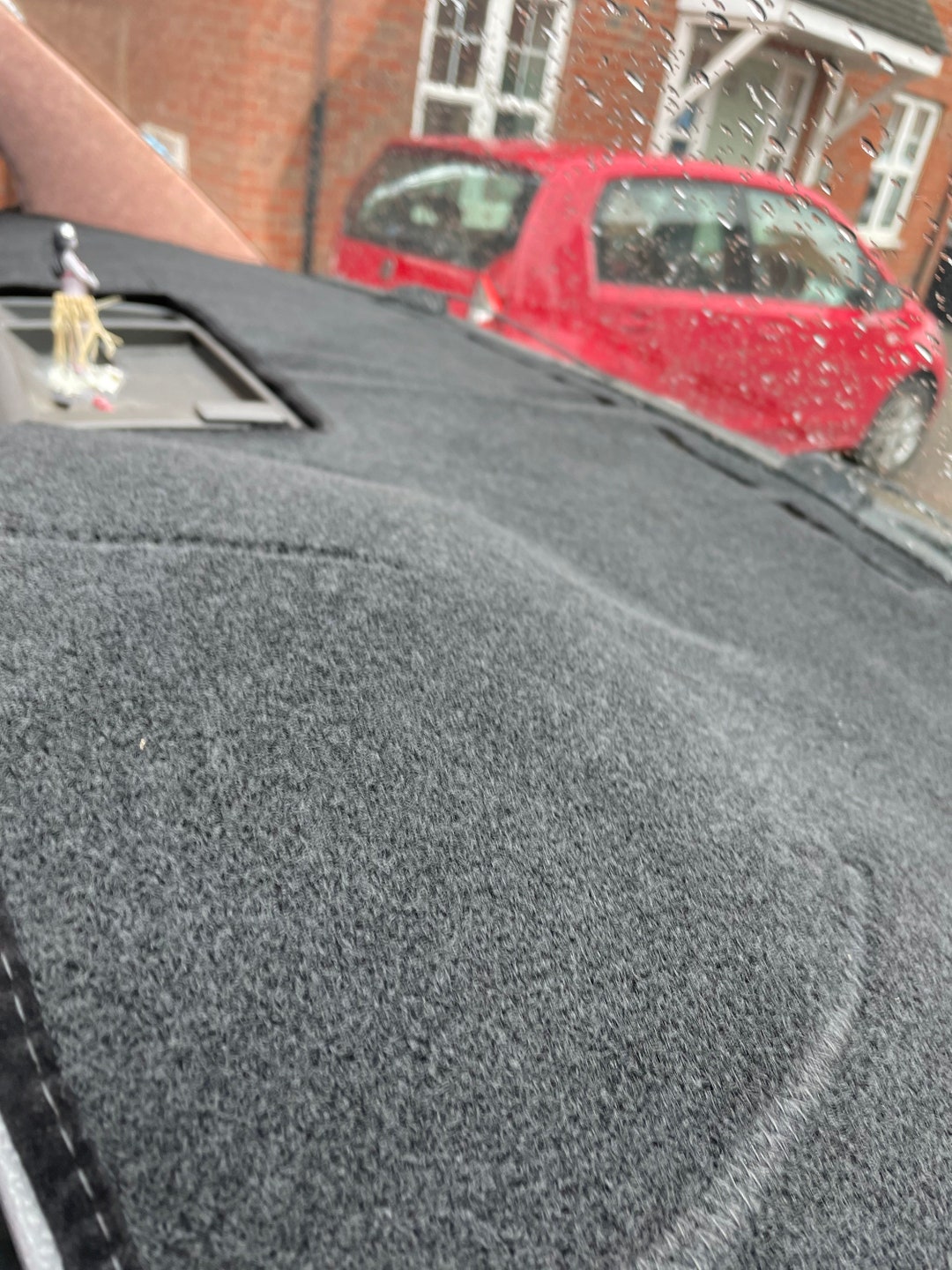 Volkswagen T4 Transporter Dash Mat. Black Carpet With Black/blue/red