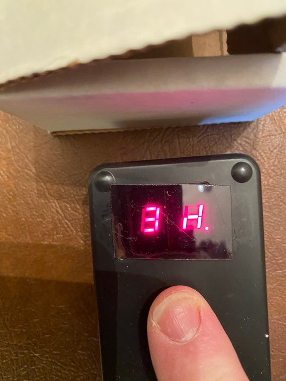 Magic trick electronic card reader Gem