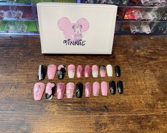 Full Set of Acrylic Nails.. Minnie Mouse inspiredany Shape - Etsy Denmark