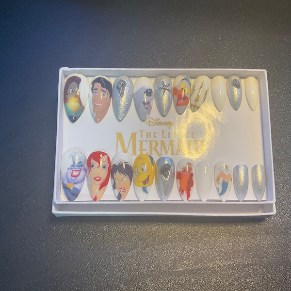 Full set of 20x nails gel….. DISNEY (inspired) Ariel the little mermaid ……any shape and length