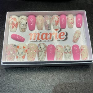 Lot de 20 ongles en gel… Aristochats DISNEY (inspiré) (Marie) toutes formes et longueurs (nouveau)
