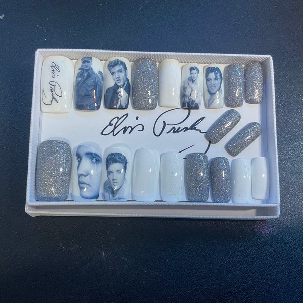 Ensemble complet de ongles en acrylique… (inspiré) ELVIS PRESLEY…. toutes les formes et longueurs