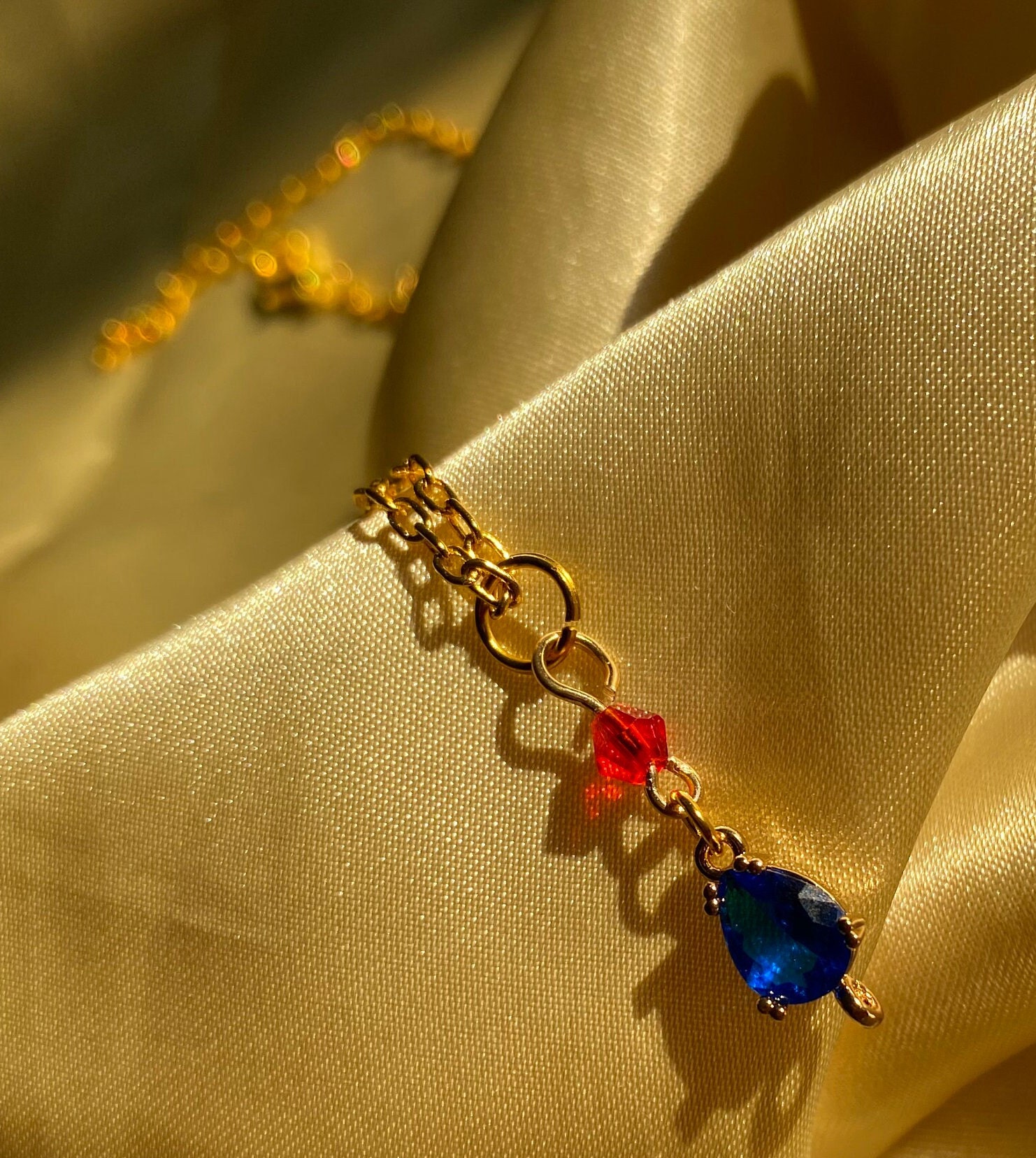 howl's moving castle necklace and earrings