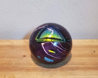 Shawn Messenger '93 Graphic Evolution Series Dichroic Glass Signed Paperweight