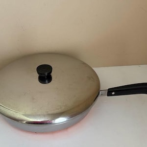 Vintage Revere Ware Pre-1968 Double Ring Logo Copper Base Large 12" Skillet