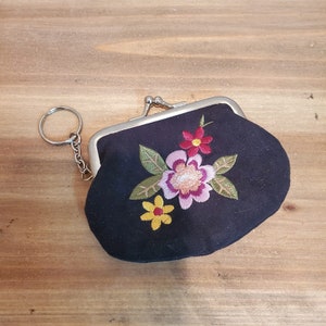 Vintage Fabric Floral Embroidery Coin Purse