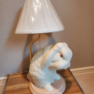 Vintage Adorable Bunny Rabbit Ceramic Lamp